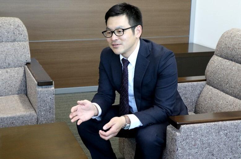 中川氏